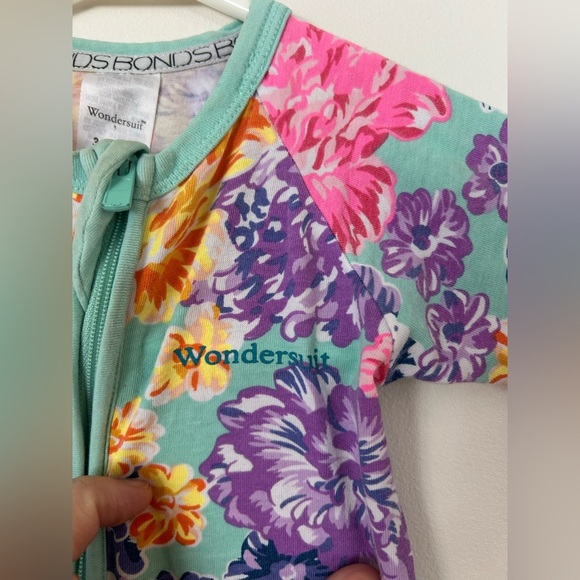 Bonds Zip Wondersuit Earth Angel Floral 0-3 Months - Size 00 - Picture 3 of 4